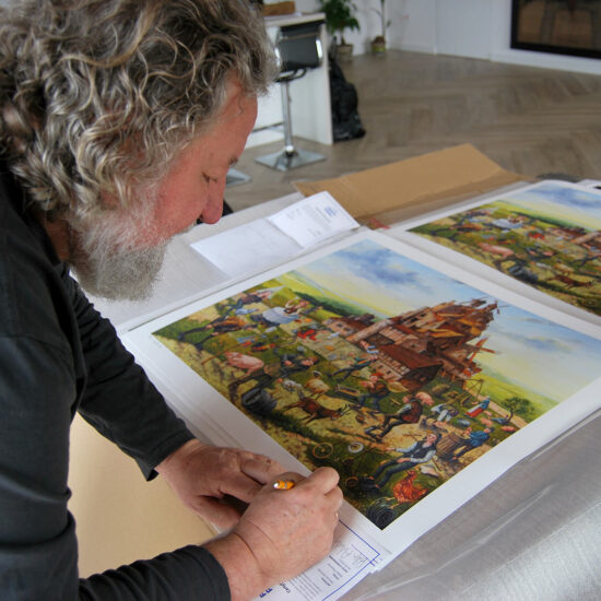 Dariusz Miliński signs giclée prints